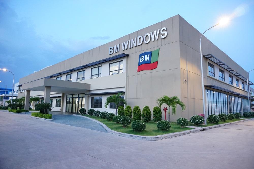 Trồng và chăm sóc cảnh quan Công ty Cổ Phần BM Windows