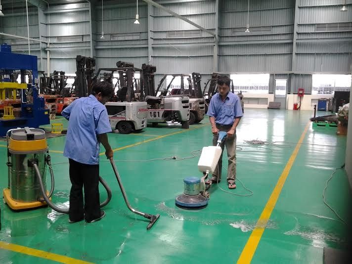 Công việc vệ sinh nhà xưởng