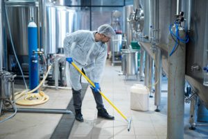 Vệ sinh văn phòng nhà xưởng tại KCN Tân Lập