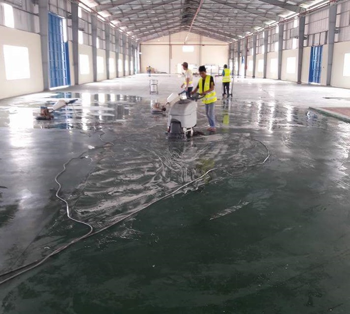 Vệ sinh văn phòng nhà xưởng tại KCN Vĩnh Hiệp